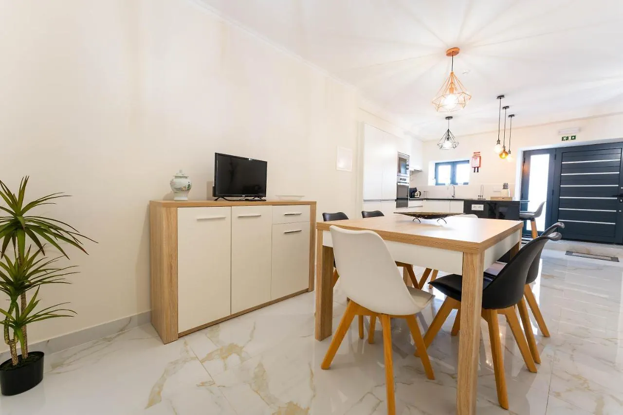 度假居 Flh Santa Cruz Triplex With Terrace别墅 葡萄牙